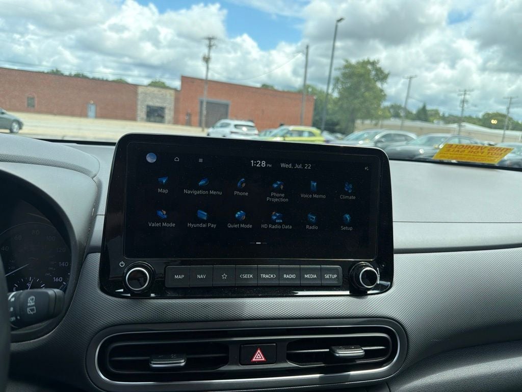2023 Hyundai KONA SEL