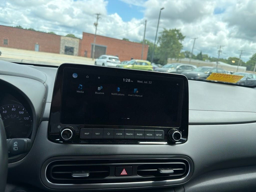 2023 Hyundai KONA SEL