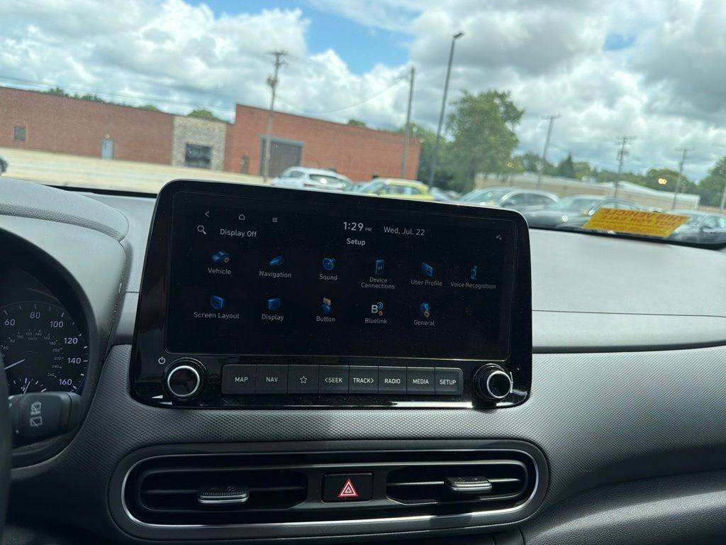 2023 Hyundai KONA SEL