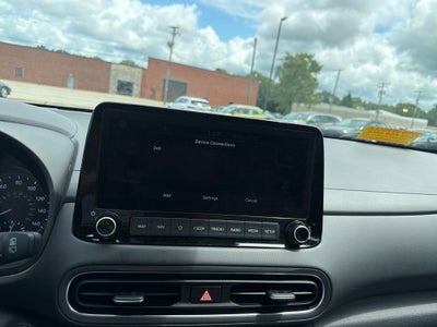 2023 Hyundai KONA SEL