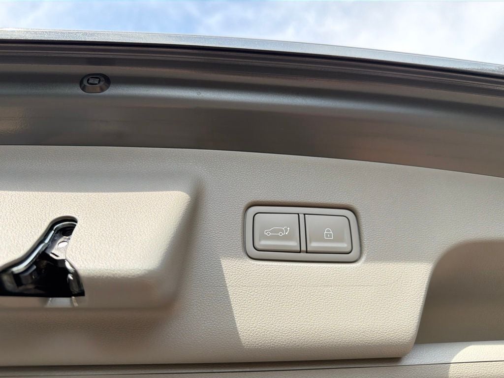 2026 Hyundai PALISADE HYBRID SEL Premium 8 Passenger