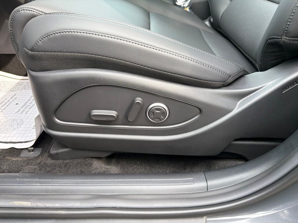 2026 Hyundai PALISADE HYBRID SEL Premium 8 Passenger