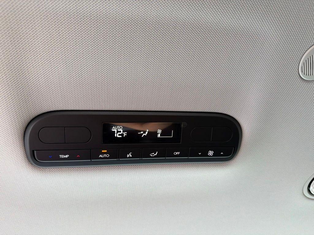 2027 Hyundai PALISADE SEL 7 Passenger