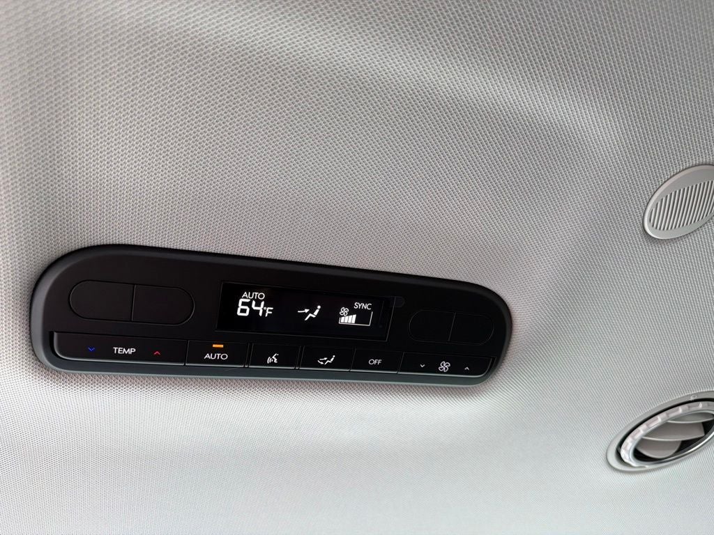 2027 Hyundai PALISADE HYBRID SEL 7 Passenger