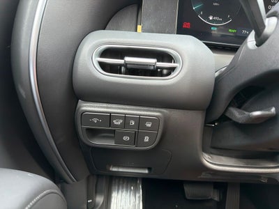 2027 Hyundai PALISADE HYBRID SEL 7 Passenger