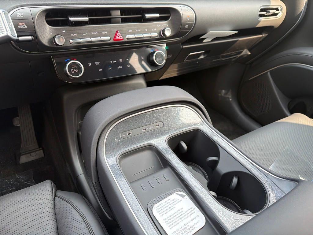 2027 Hyundai PALISADE HYBRID SEL 7 Passenger