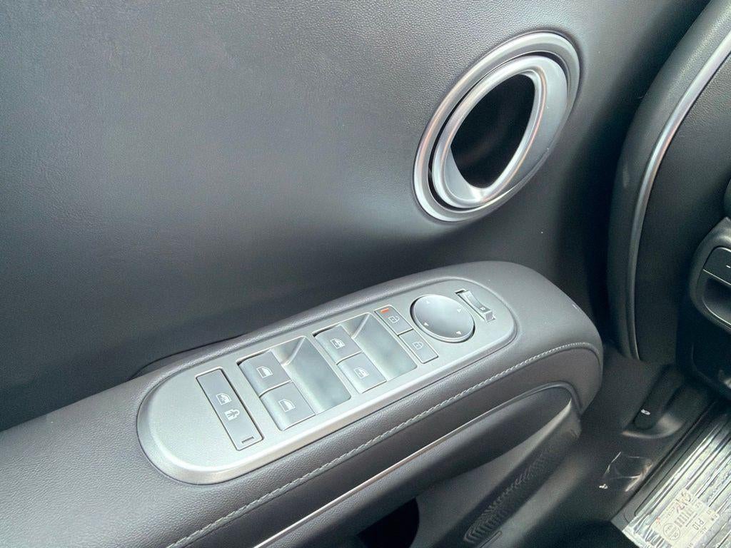 2027 Hyundai PALISADE HYBRID SEL 7 Passenger