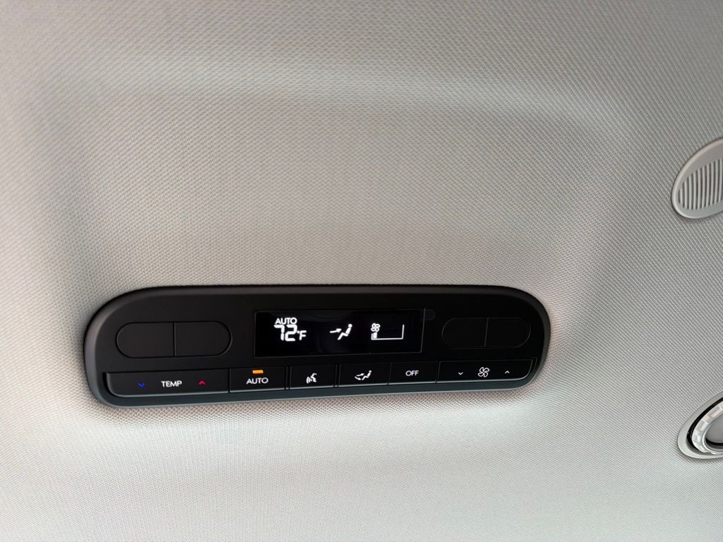 2026 Hyundai PALISADE HYBRID SEL 7 Passenger