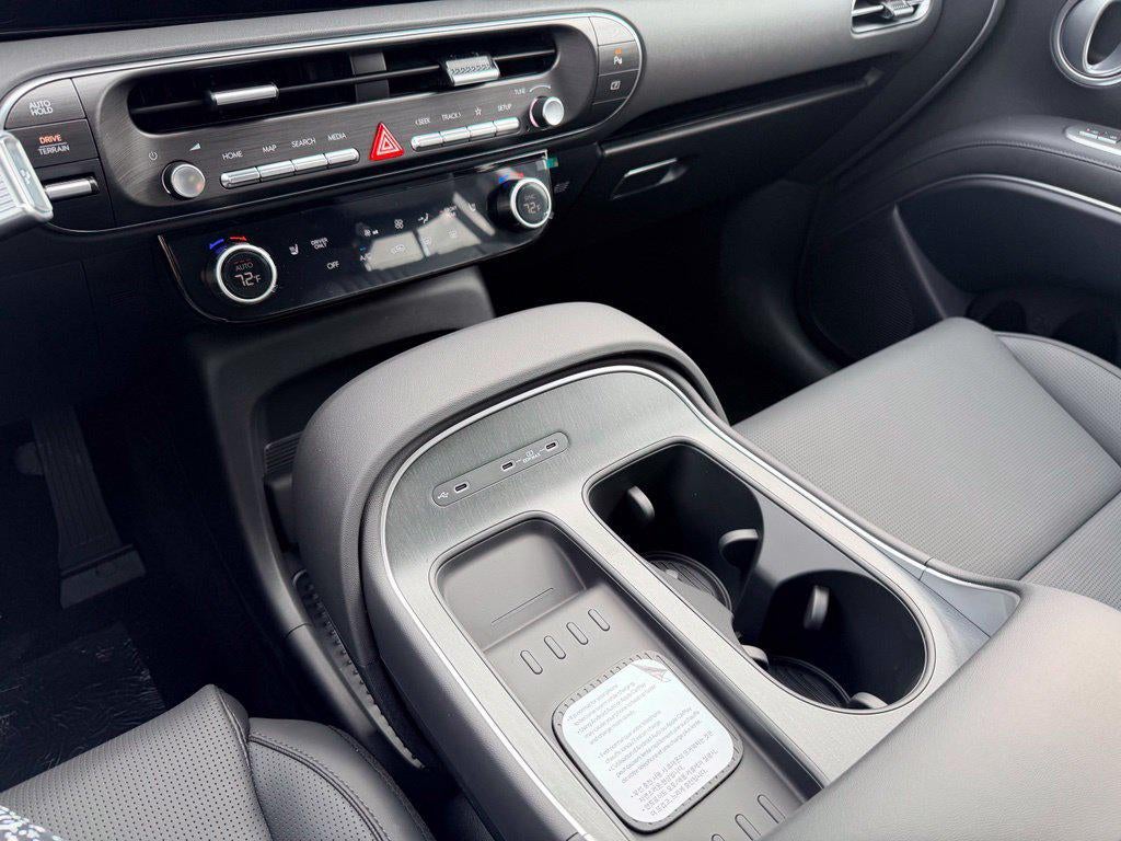2027 Hyundai PALISADE HYBRID SEL 7 Passenger