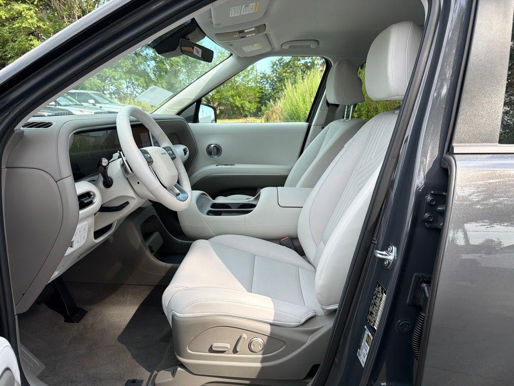 2026 Hyundai PALISADE HYBRID SEL 8 Passenger