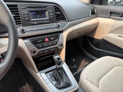 2018 Hyundai ELANTRA SE
