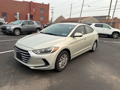 2018 Hyundai ELANTRA SE