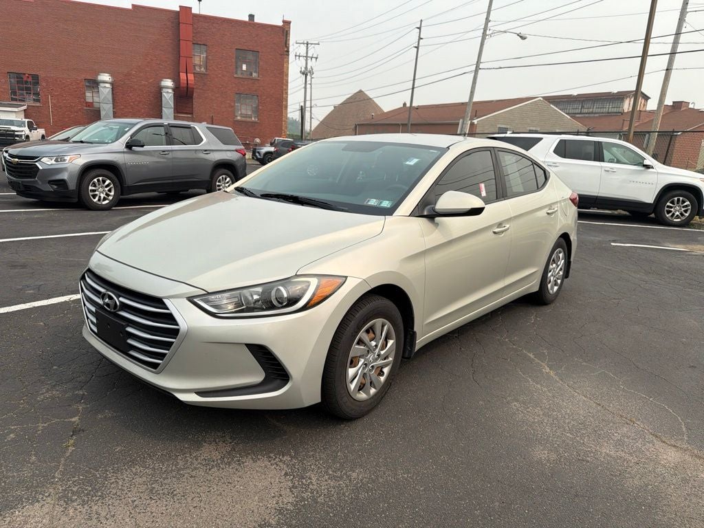 2018 Hyundai ELANTRA SE