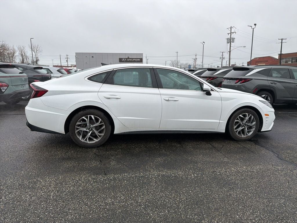 2023 Hyundai SONATA SEL