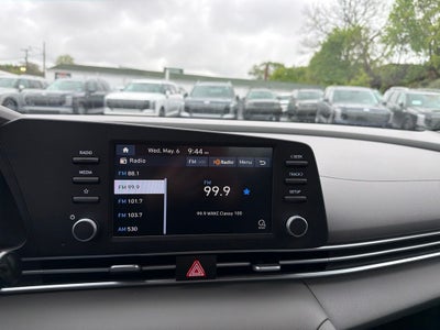 2023 Hyundai ELANTRA SE
