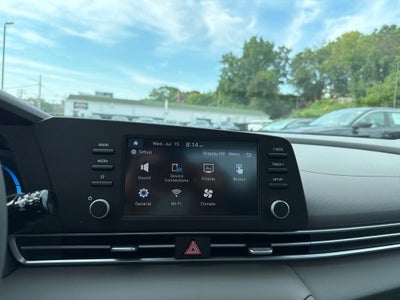 2026 Hyundai ELANTRA SE