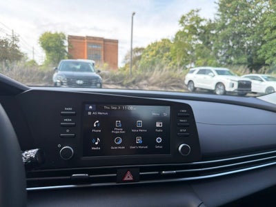 2026 Hyundai ELANTRA SE