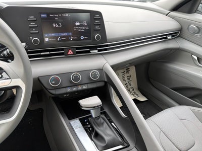 2026 Hyundai ELANTRA SE