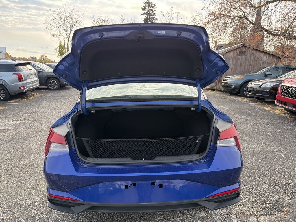 2022 Hyundai ELANTRA SEL