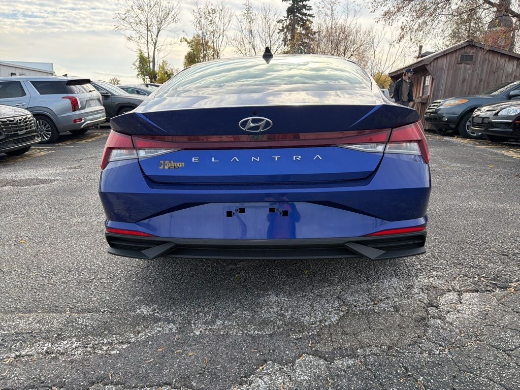 2022 Hyundai ELANTRA SEL