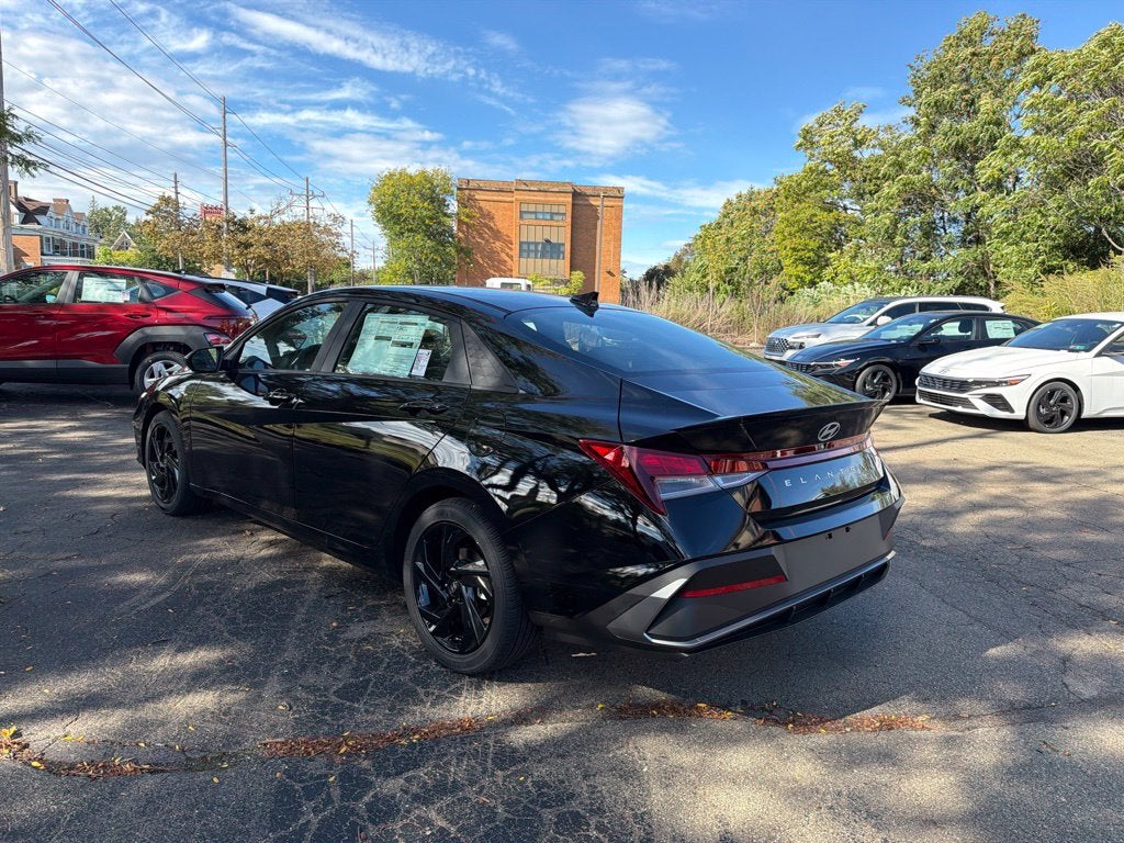 2026 Hyundai ELANTRA SEL Sport Plus