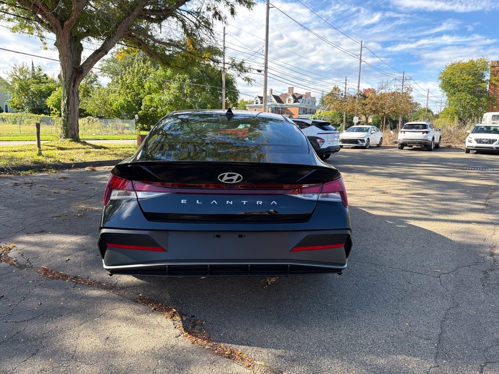 2026 Hyundai ELANTRA SEL Sport Plus