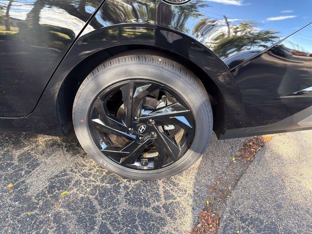 2026 Hyundai ELANTRA SEL Sport Plus