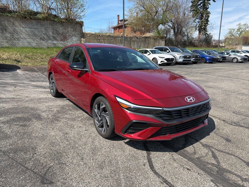 2025 Hyundai ELANTRA SEL Sport