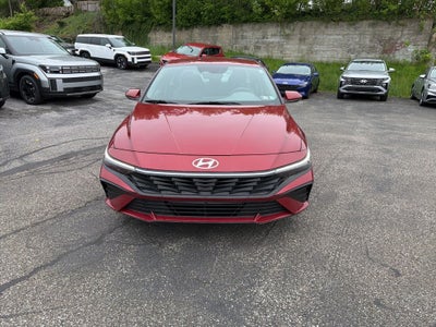 2024 Hyundai ELANTRA SEL