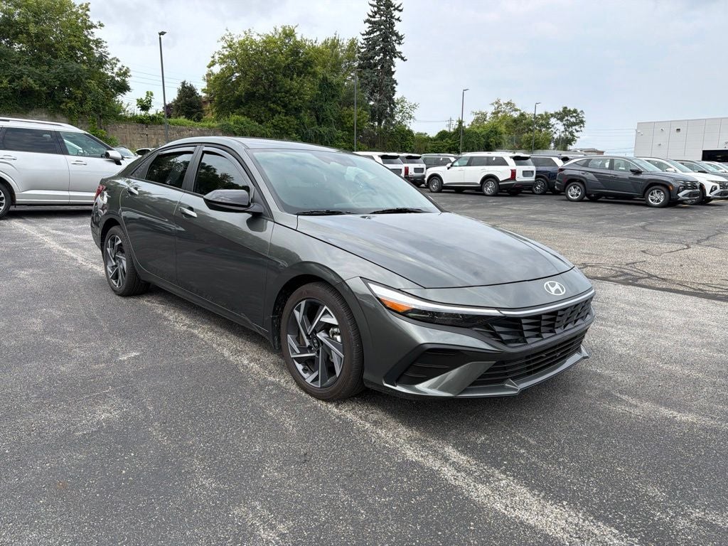 2025 Hyundai ELANTRA SEL Sport