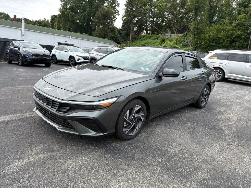 2025 Hyundai ELANTRA SEL Sport