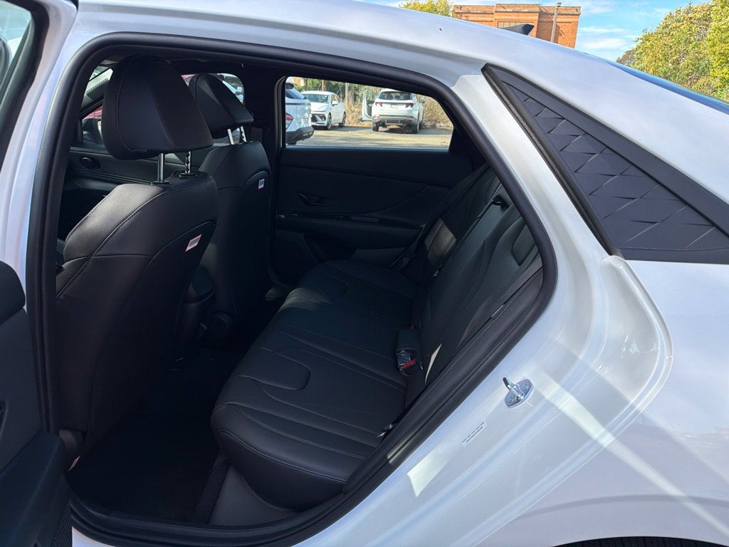 2026 Hyundai ELANTRA SEL Sport Plus