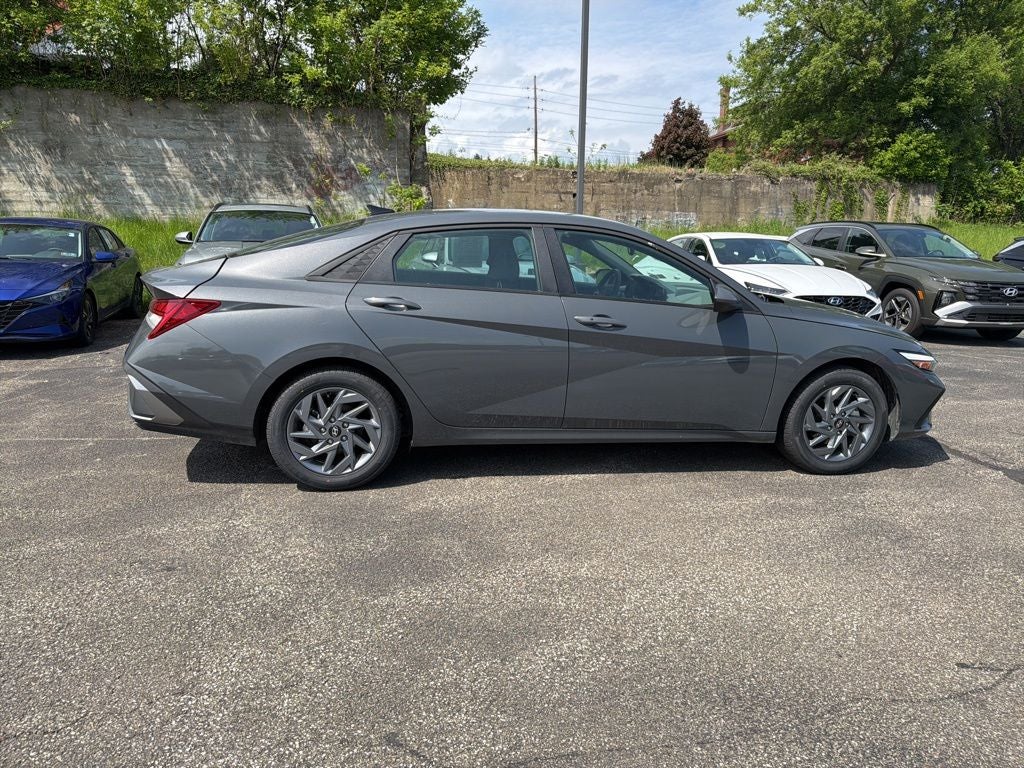 2025 Hyundai ELANTRA HYBRID Blue