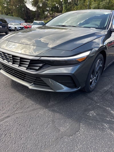 2025 Hyundai ELANTRA HYBRID SEL Sport