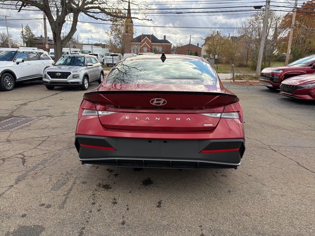 2026 Hyundai ELANTRA HYBRID SEL Sport