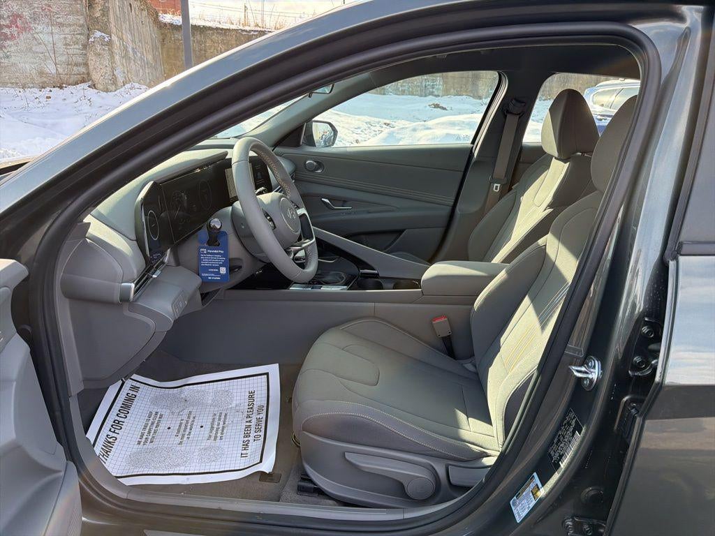 2026 Hyundai ELANTRA HYBRID SEL Sport