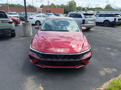 2025 Hyundai ELANTRA SEL Convenience