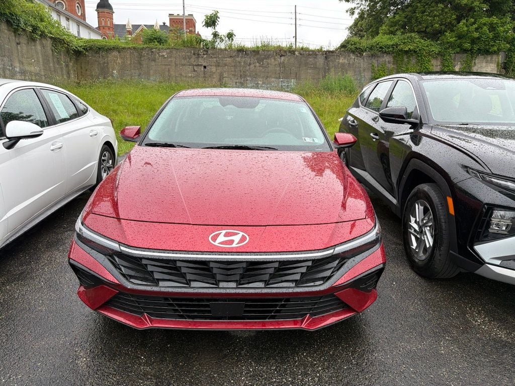 2025 Hyundai ELANTRA SEL Convenience