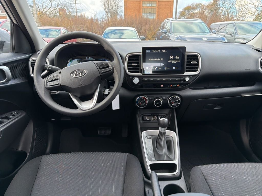 2026 Hyundai VENUE SE