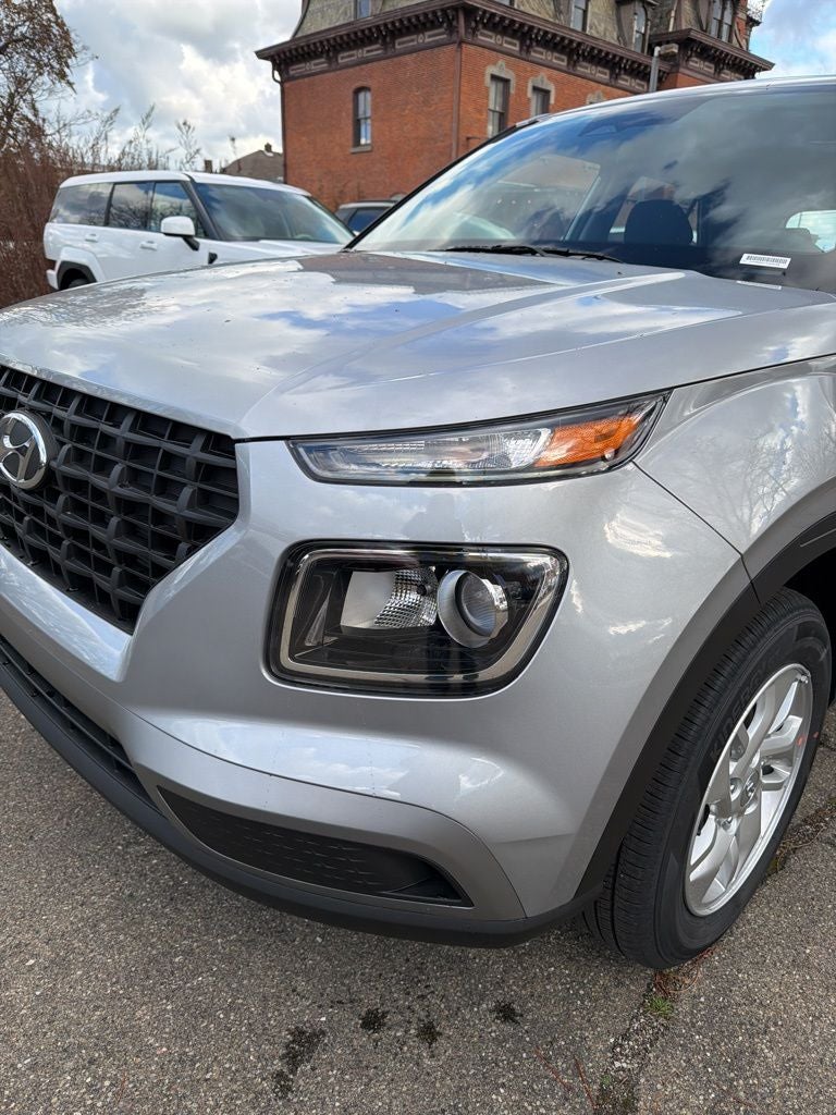 2026 Hyundai VENUE SE