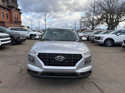 2026 Hyundai VENUE SE