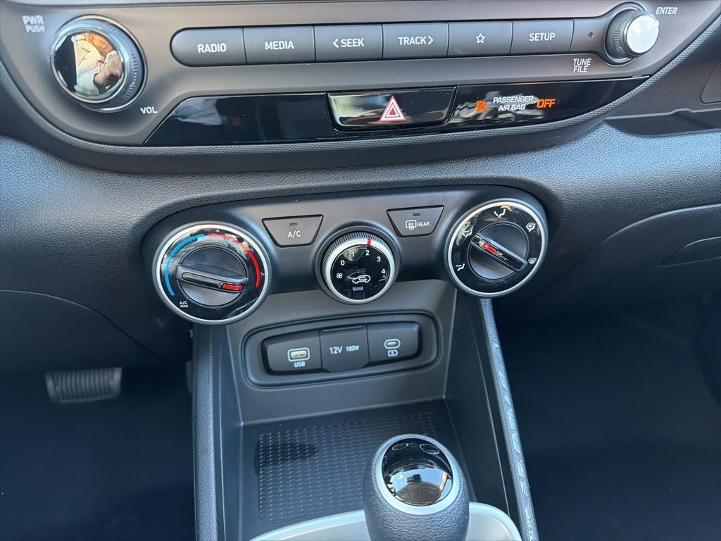 2026 Hyundai VENUE SE