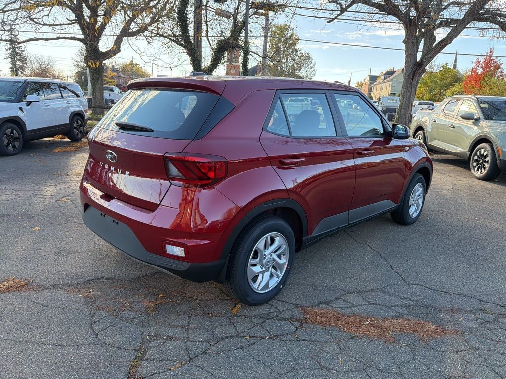 2026 Hyundai VENUE SE