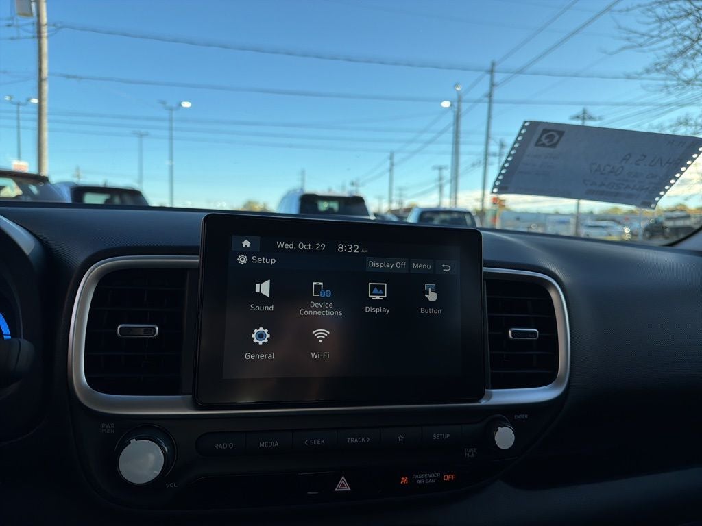 2026 Hyundai VENUE SE