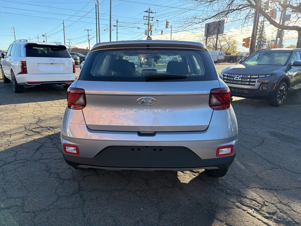 2026 Hyundai VENUE SE