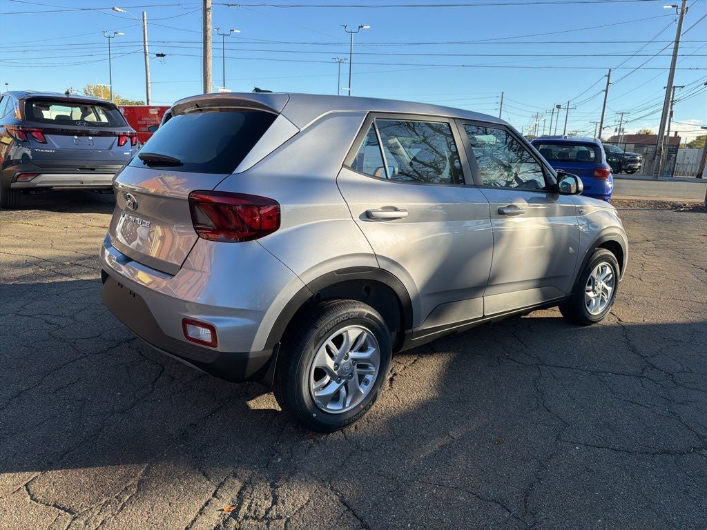 2026 Hyundai VENUE SE