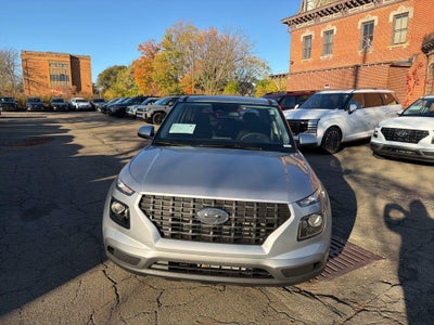 2026 Hyundai VENUE SE