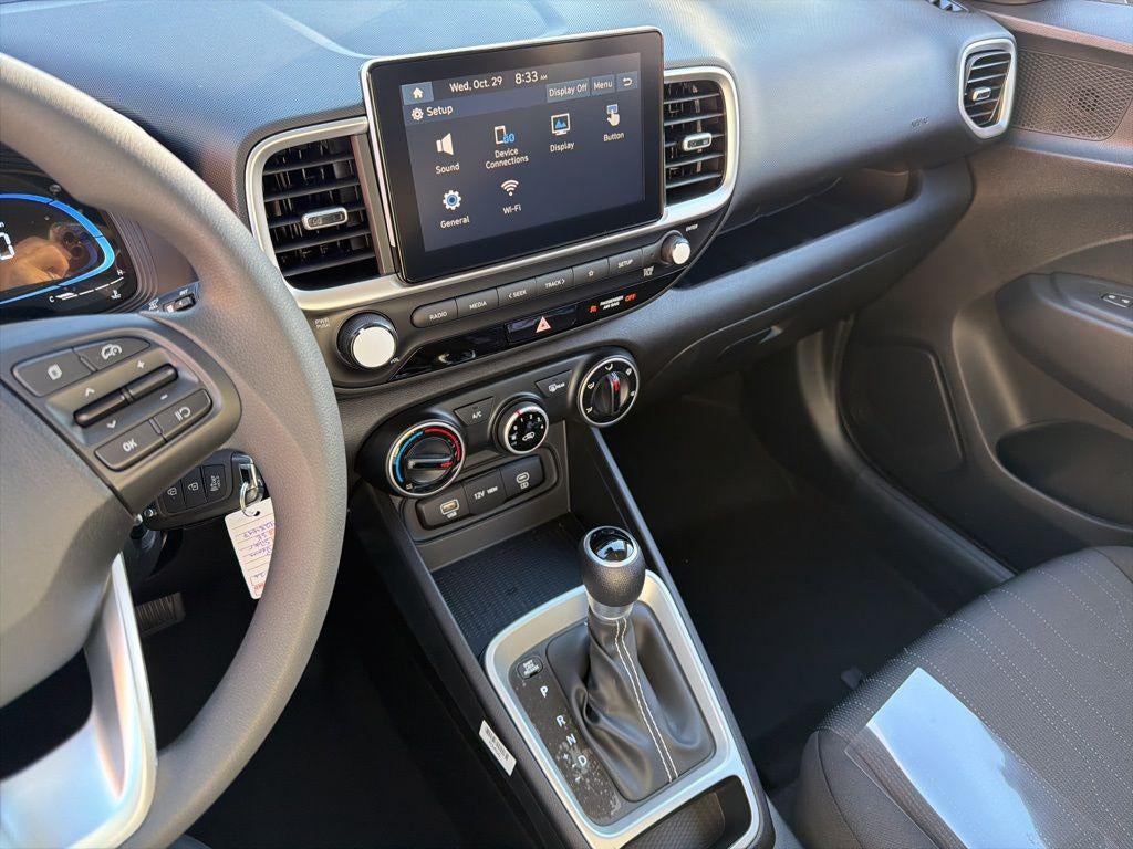 2026 Hyundai VENUE SE