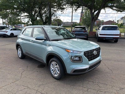 2026 Hyundai VENUE SE