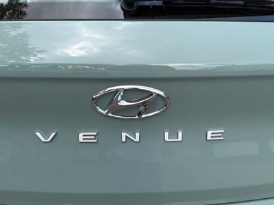 2026 Hyundai VENUE SE